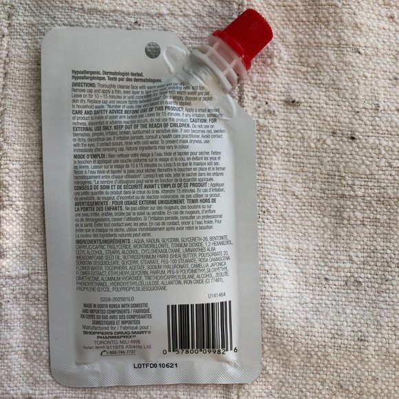 😃 Free W/Any Purchase Life Clay Face Mask Replenishing Rosewater & Vitamin E - Picture 2 of 4